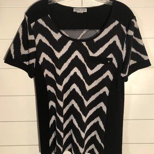 CAROL ROSE BLACK & WHITE CHEVRON L SHORT SLEEVE
